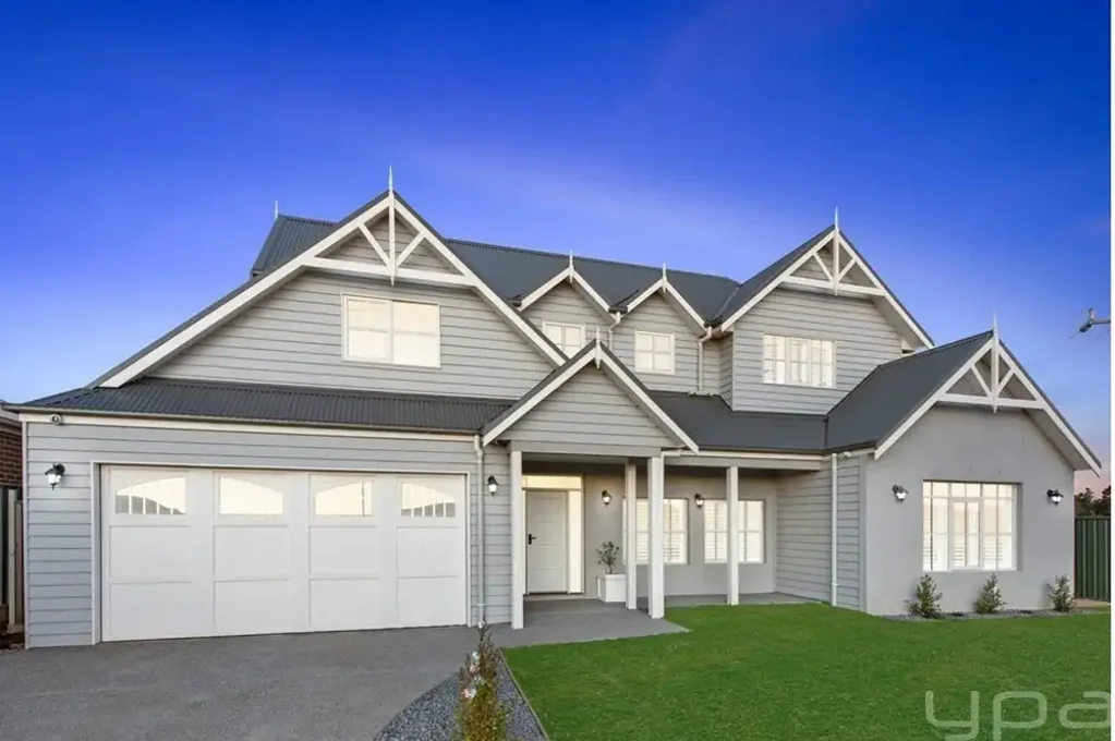 Luxury Hamptons-Inspired Family Living.