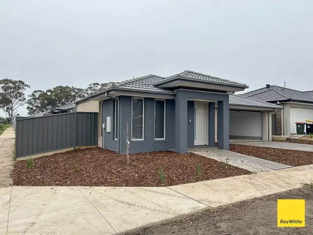 Modern Four-Bedroom Home in Convenient Huntly Location