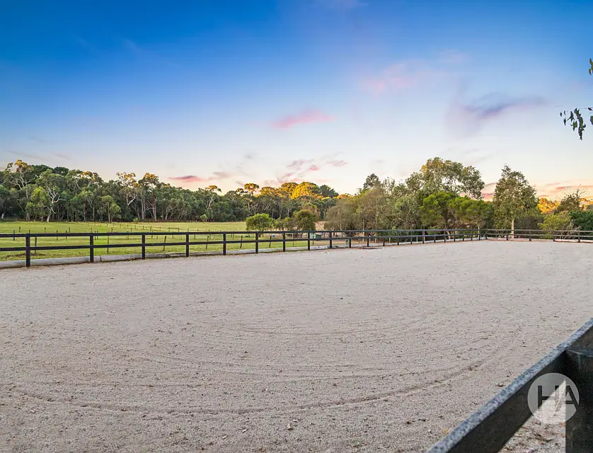 75 Bittern-Dromana Road, Balnarring, VIC 3926, 5 Kuwarto, 2 Banyo, Lifestyle Section