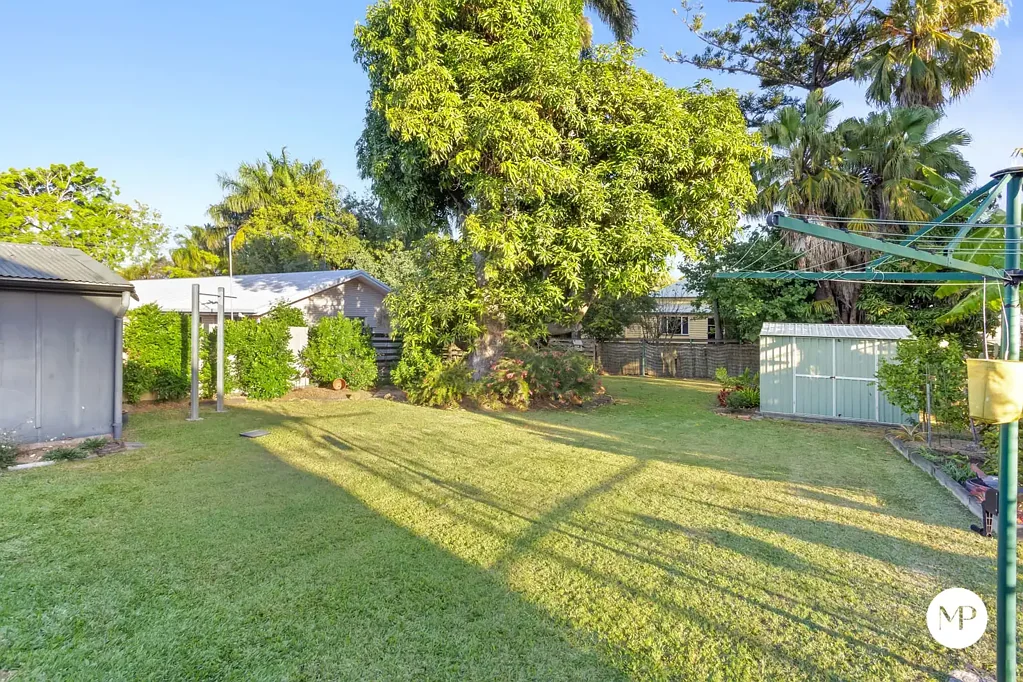 1 Spencer Street, The Range, QLD 4700