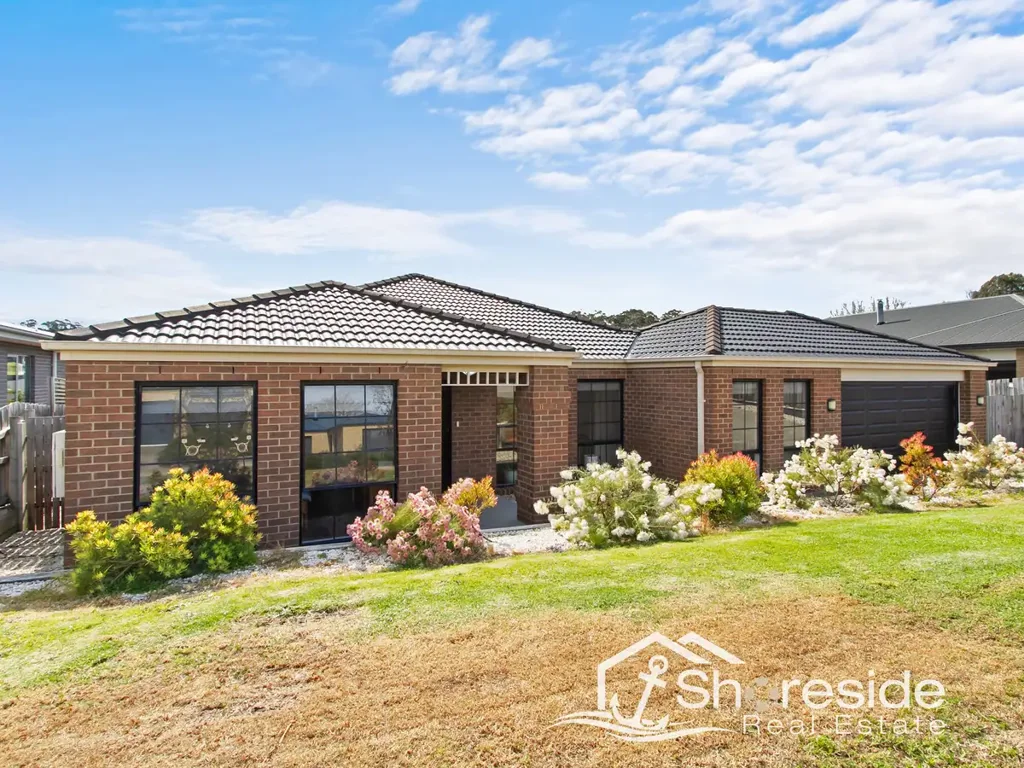 Lakes Entrance 5कमरा Quiet Court Setting - Large Home & Allotment