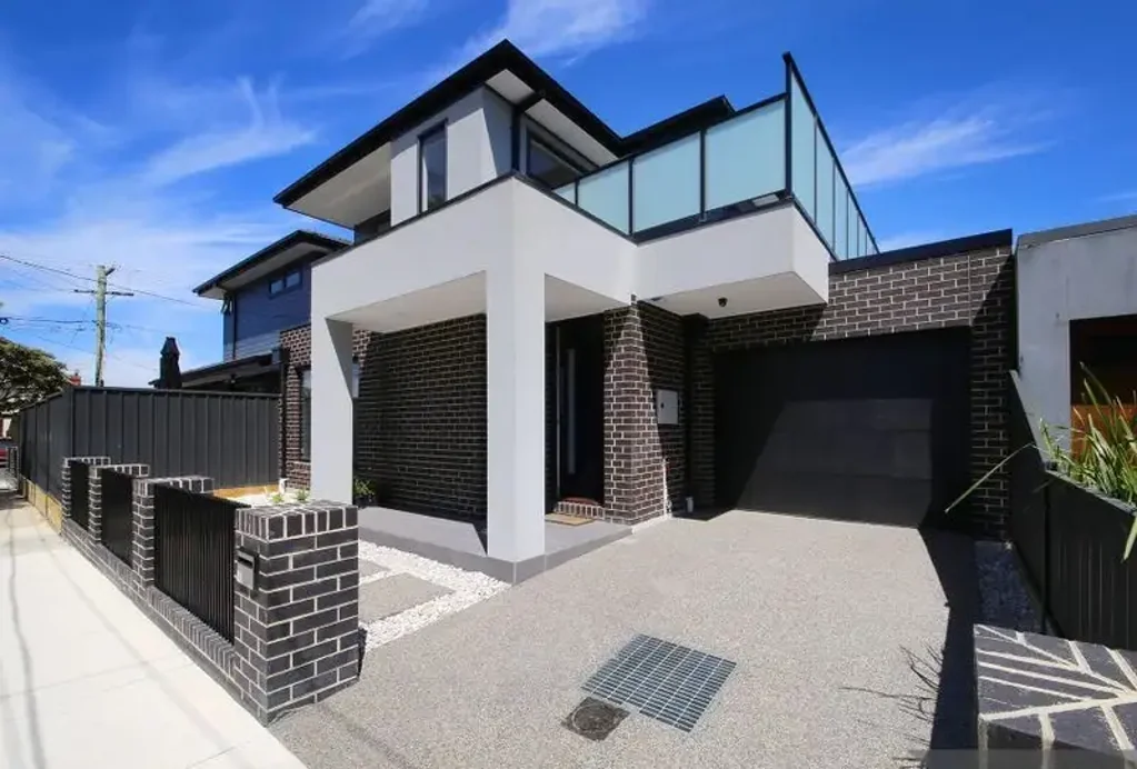 Stylish Townhouse Set To Impress