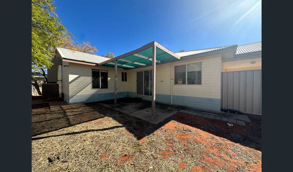 6 Wattle Drive, Roxby Downs, SA 5725