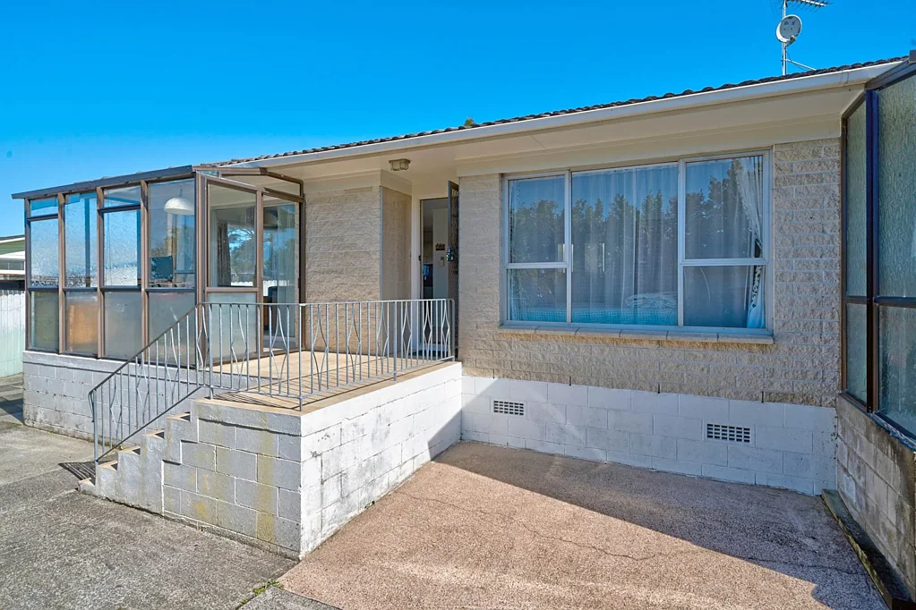 New Lynn 2房  Fresh, Sunny & Ready to Move In