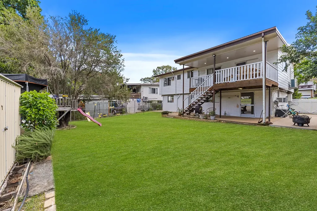 338 Lawrence Avenue, Frenchville, QLD 4701