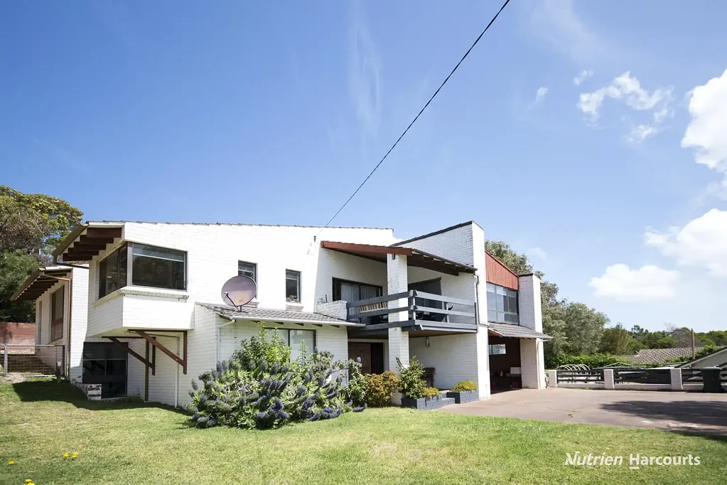 32 Smith Street, West Beach, WA 6450