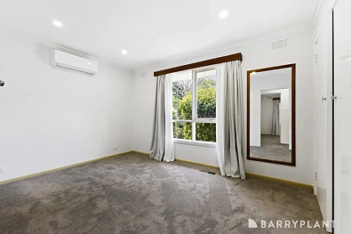 ਬੈੱਡਰੂਮ - 32 Pine Road, Bayswater, VIC 3153
