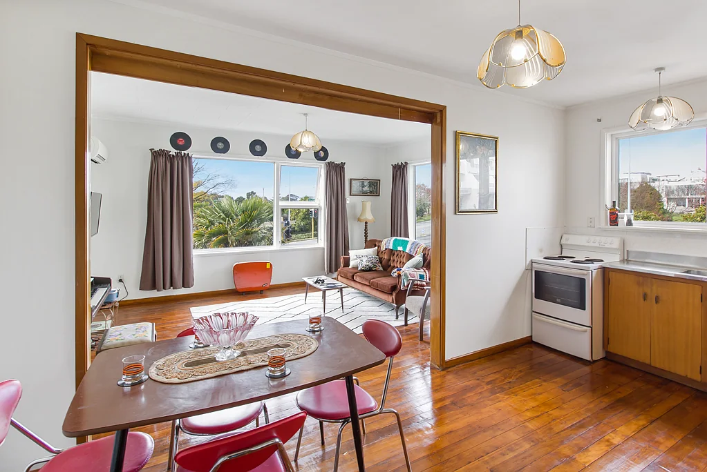 Maori Hill 1 Bedroom Prime Coastal Investment