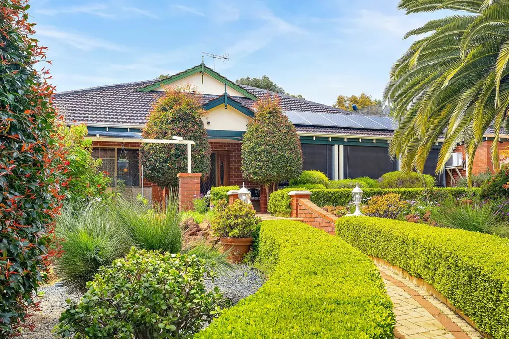 12 O'Neill Place, Bedfordale, WA 6112