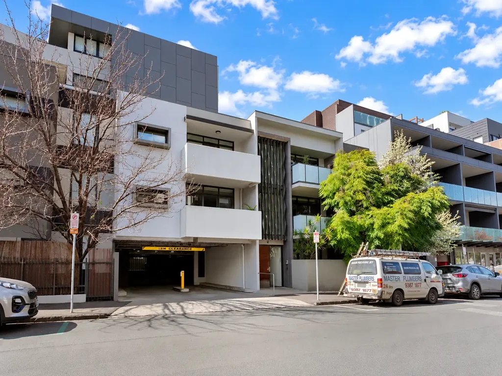Brunswick 2房 Brunswick 中心：空间、时尚与便利 Space, Style & Convenience in the Heart of Brunswick