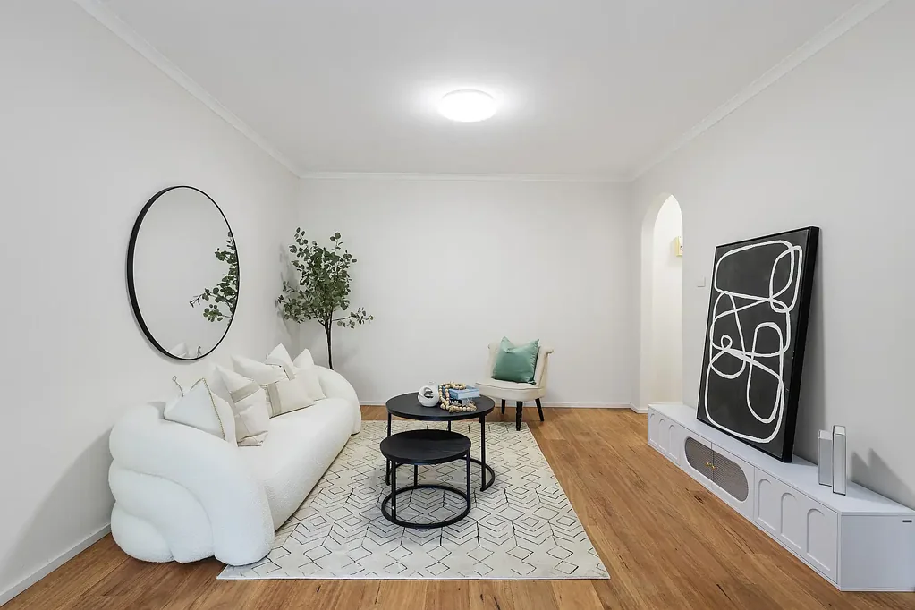 Hornsby 2कमरा Double brick ground floor apartment in ultra convenient location