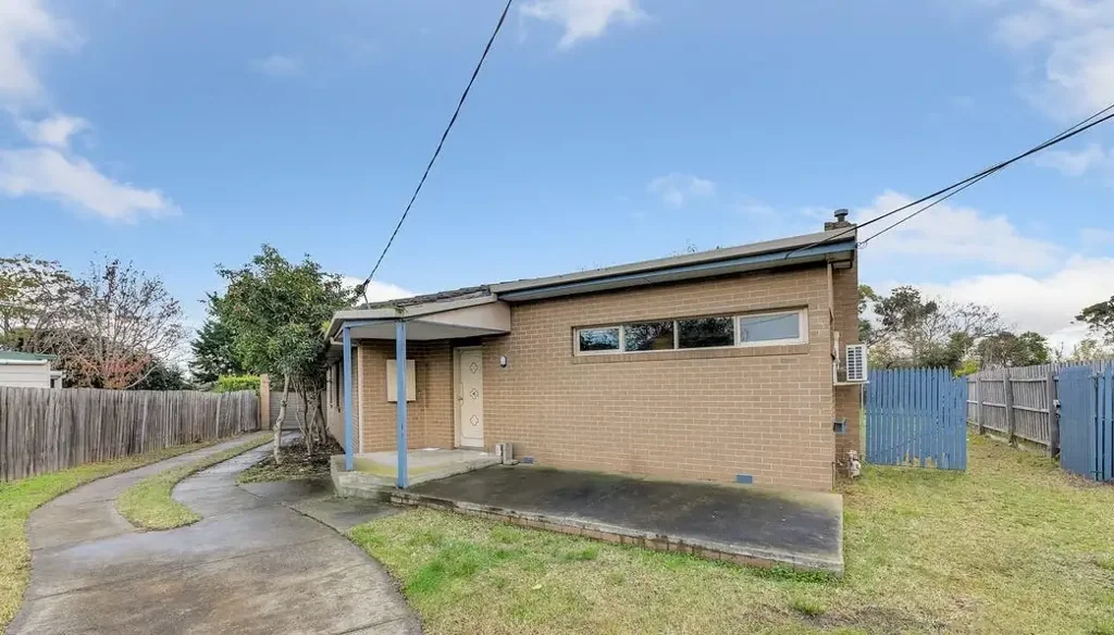 Spacious 3 Bedroom Home with 2-Car Garage!