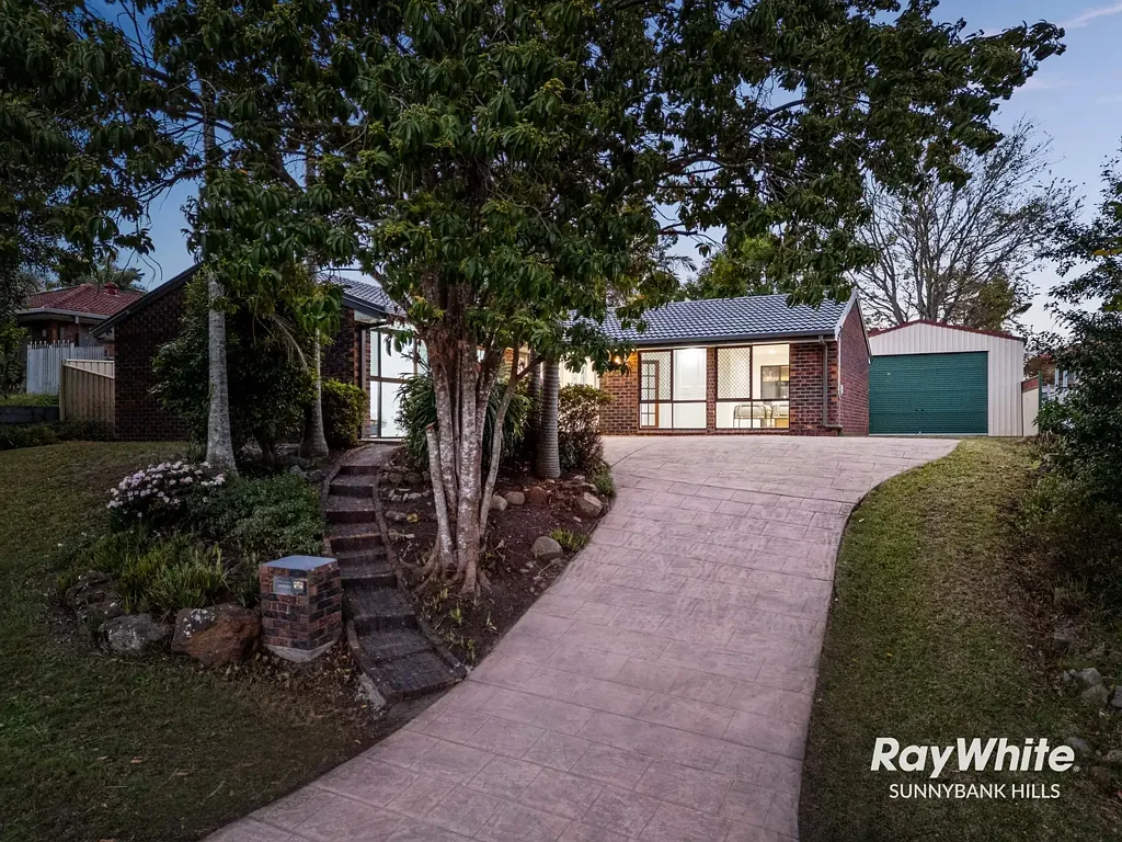 Sunnybank Hills 4 Bedroom RENOVATED 4-BEDROOM HOME WITH SELF-CONTAINED LIVING!