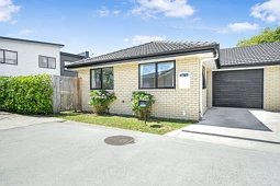 8 Haddonstone Avenue, Rototuna North