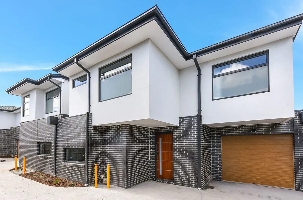 3/10 Whiteside Street, Springvale, VIC 3171