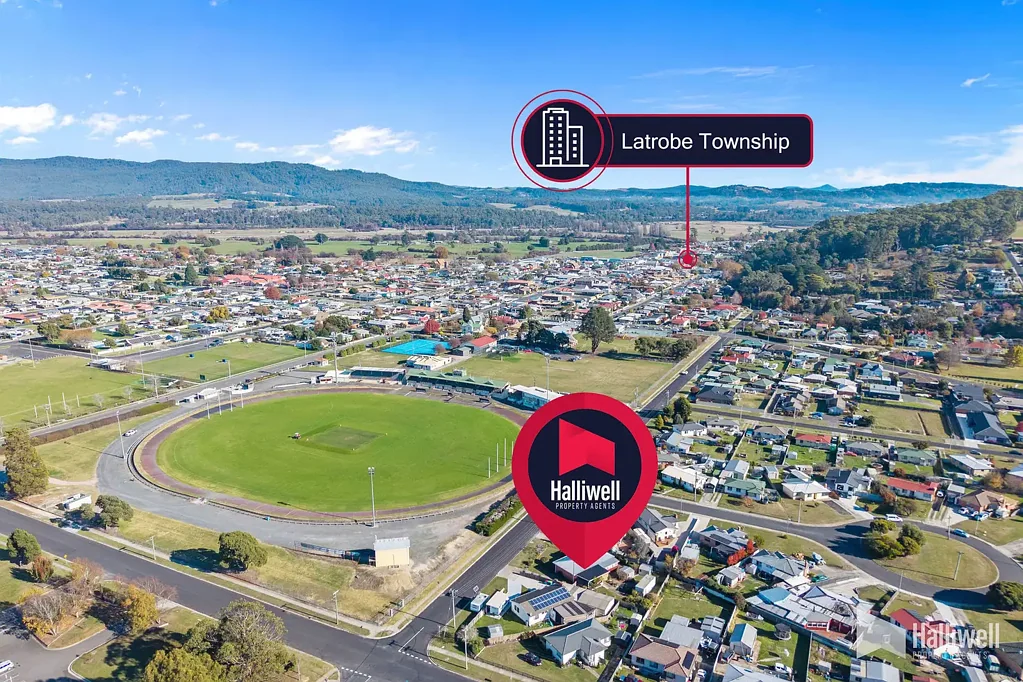 Latrobe 3房  Charming Brick Home in the Heart of Latrobe – Perfect for First Home Buyers or Investors