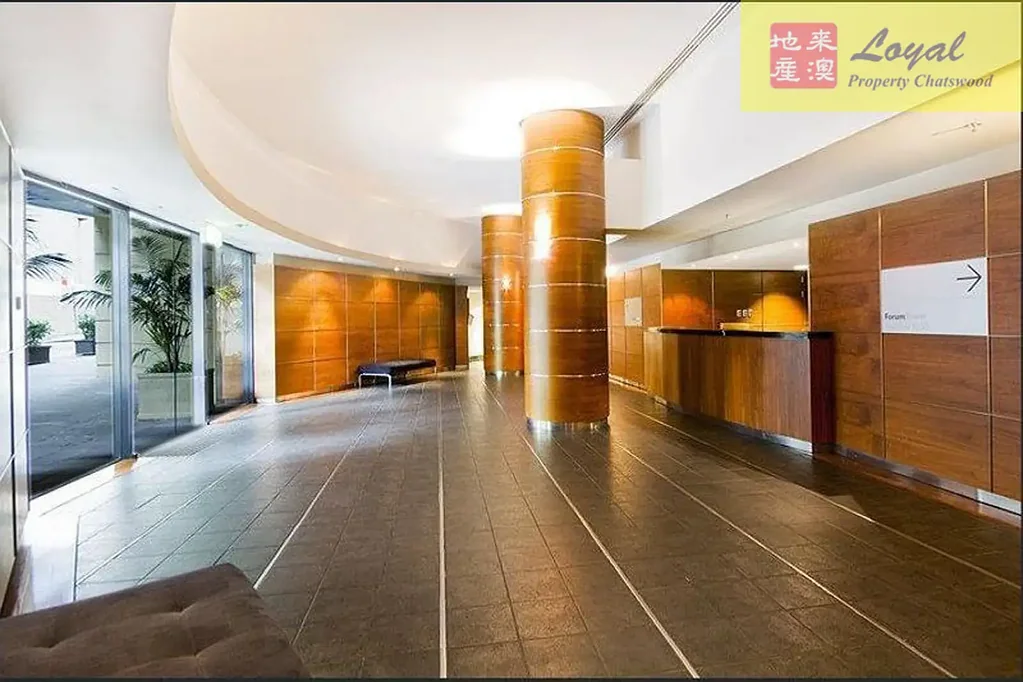 One-bedroom in Forum Tower.  Incredibly Central & Accessible