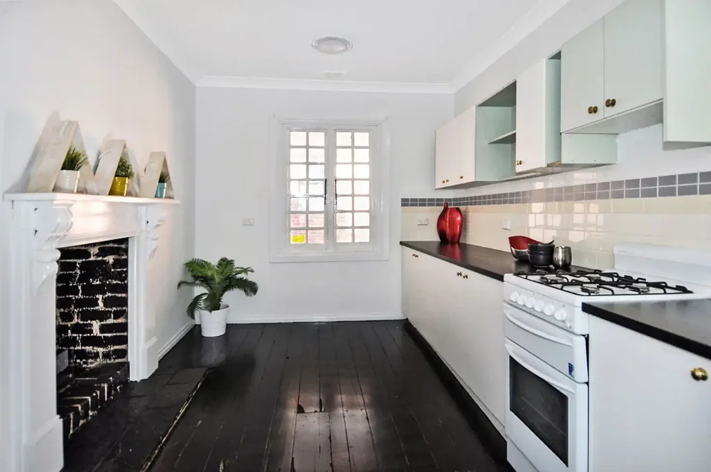 CBD LOCATION - CENTRAL OPPORTUNITY