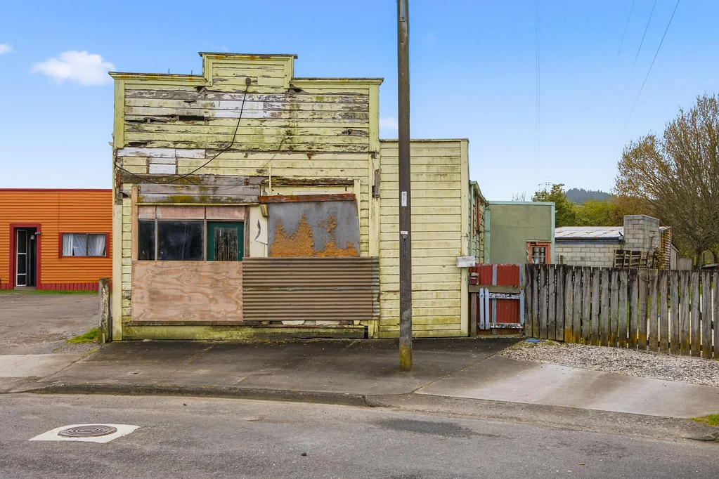 Manunui 2ਬੈੱਡਰੂਮ A Landmark Opportunity