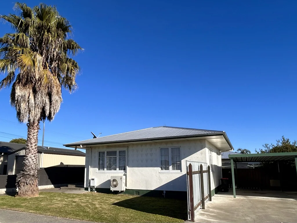 Tidy Three-Bedroom Home in the Heart of Taradale