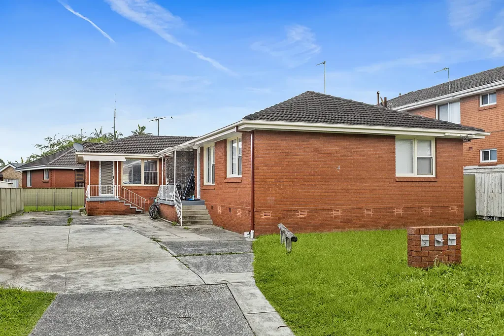 3/4 Grafton Avenue, Figtree, NSW 2525