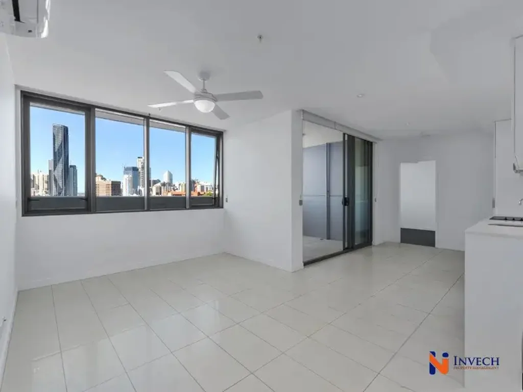 Level 15 City View - Two Bedroom Apartment For Rent