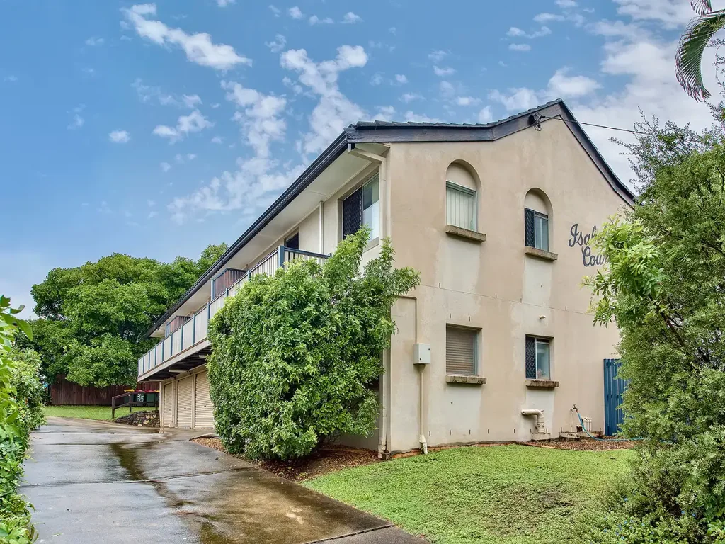 3/5 Curwen Terrace, Chermside, QLD 4032