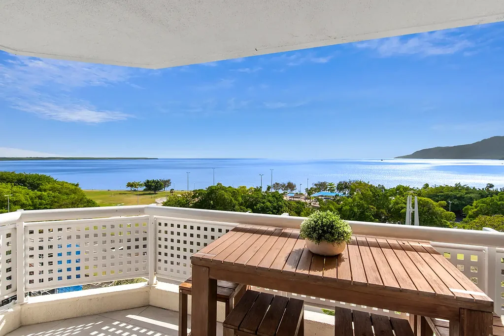 91/219-225 Abbott Street, Cairns North, QLD 4870