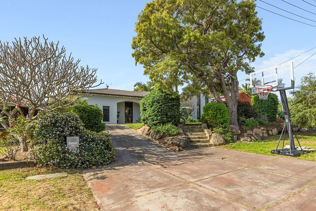 7 Cassia Street, Greenwood, WA 6024