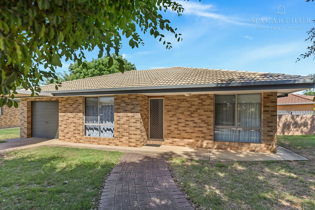 1/3 Leena Place, Wagga Wagga, NSW 2650
