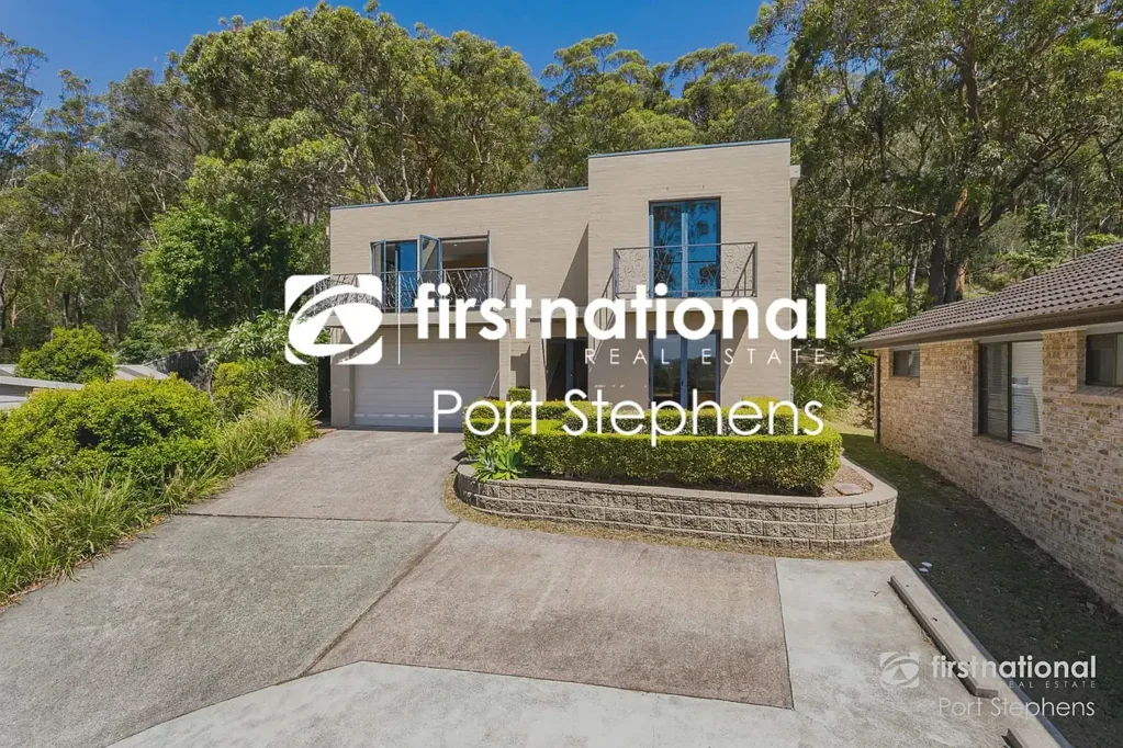 5 Bourne Boulevarde, Nelson Bay, NSW 2315