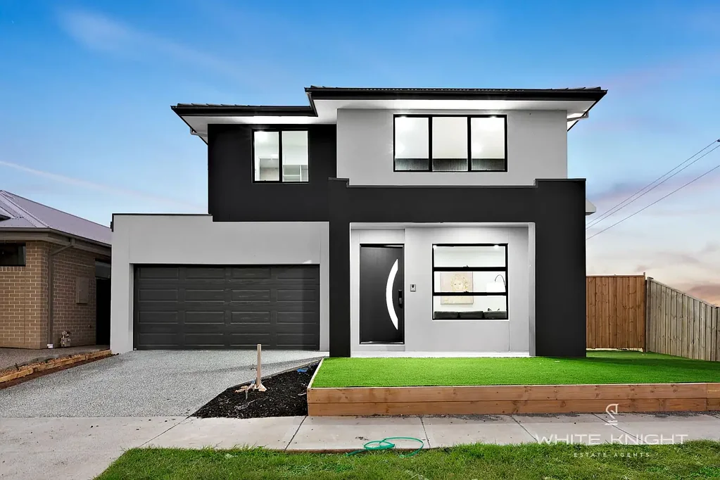 Fraser Rise 5Moenga 2 MASTERS, EAST FACING & BRAND NEW-A CAPTIVATING ABODE!