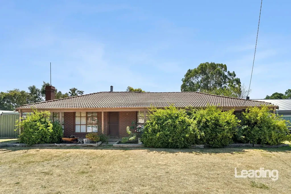 Lancefield 3房  SPACE, SHEDDING & SERIOUS OPPORTUNITY ON ROSE BOULEVARD!