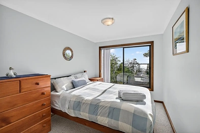 101,103,105 Batson Parade, Hindmarsh Island, SA 5214, 4 Bedrooms, 1 Bathrooms, House