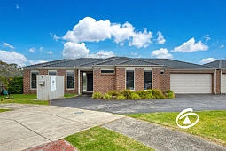 1/5 Spencer Place, Pakenham
