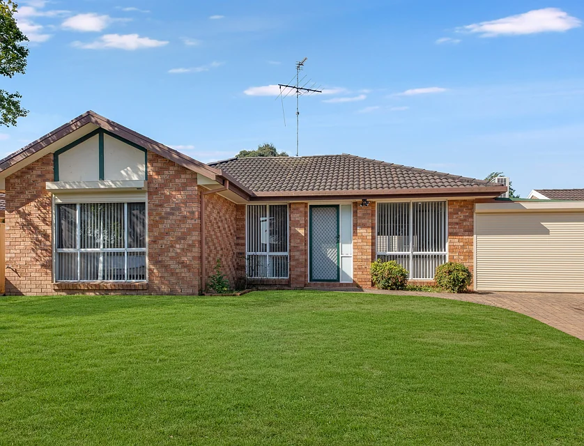 10-10A Crispin Place, Quakers Hill, Outer Western Sydney, 6 कमरे, 2 बाथरूम, House