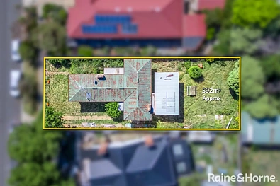9 Lyell Street, Gisborne, VIC 3437, 4房, 2浴, House