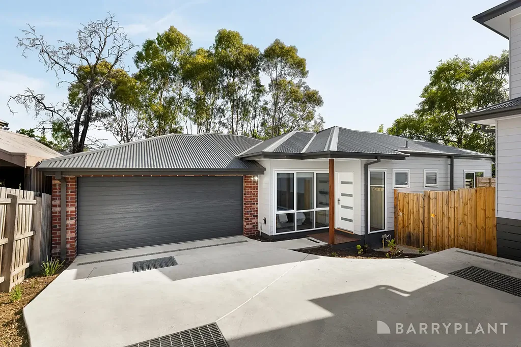 3/4 Benton Road, Healesville, VIC 3777