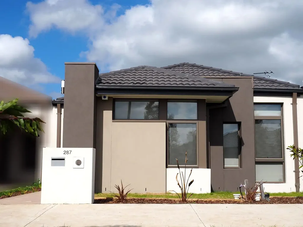 Neat & Tidy Townhouse, In The Heart of Craigieburn