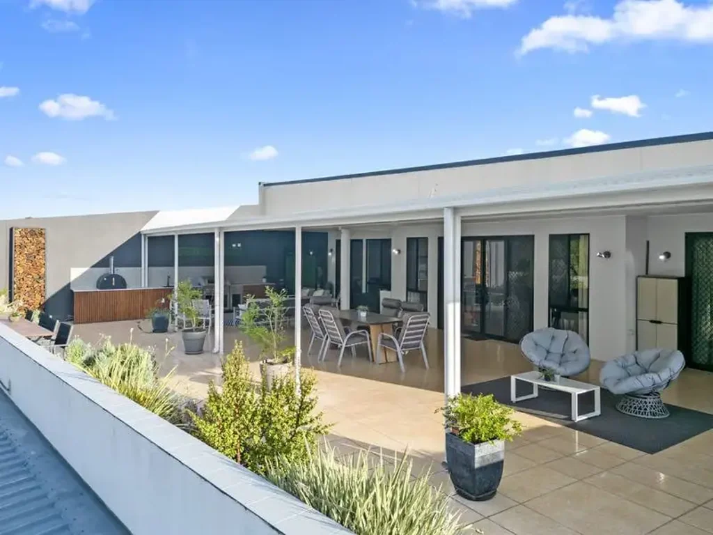 Beautiful Fully Furnished Esplanade Unit with Ocean Views - A Must See