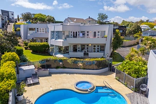 2/18 Takitimu Street, Orakei, Auckland City