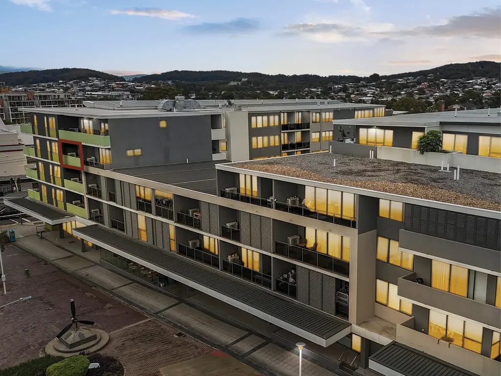 300/571 Pacific Highway, Belmont, NSW 2280