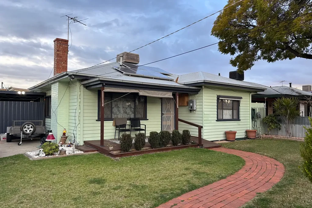 6 Waltham Avenue, Mildura, VIC 3500