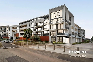 Werribee South 2 Slaapkamer Coastal Living in the Prestigious Lighthouse Apartments