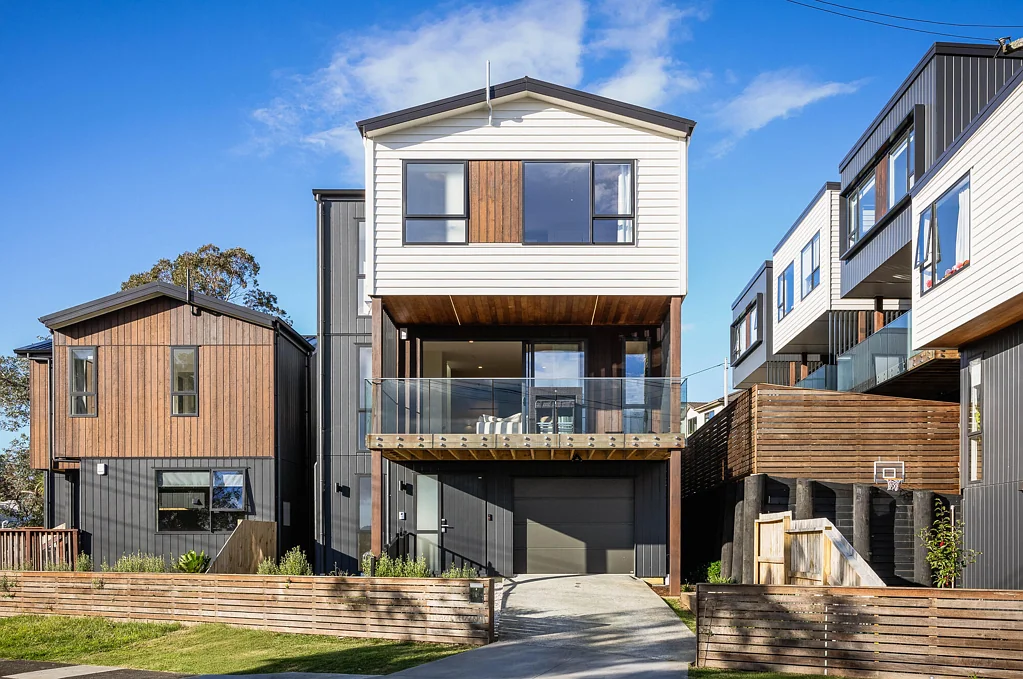 Forrest Hill 4chambre Moved Out, Motivated & Double Westlake Zoned