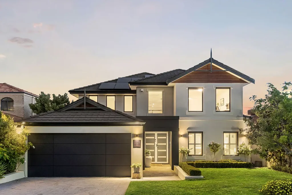 118 Clontarf Street, Sorrento, WA 6020