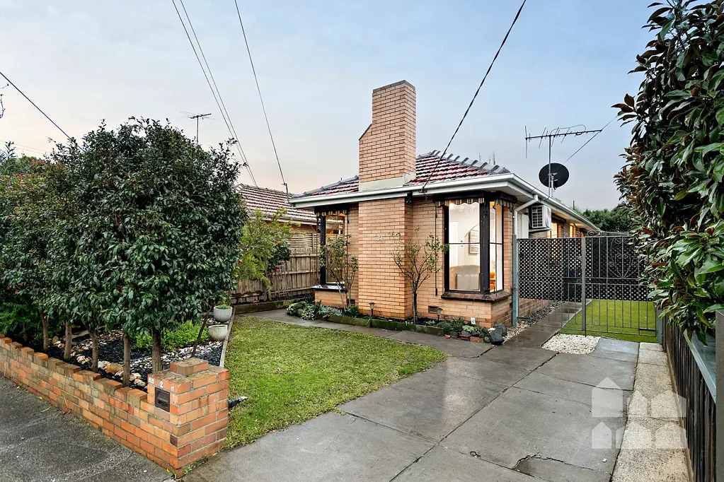 2/34 Cathcart Street, Maidstone, VIC 3012