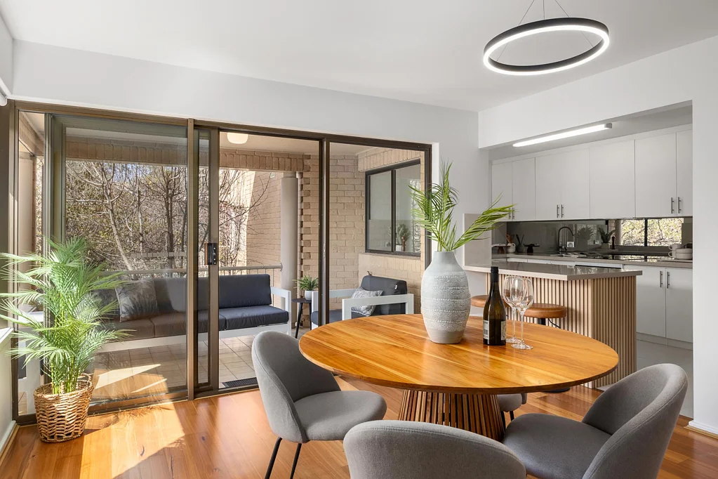 4/9 The Avenue, Crawley, WA 6009