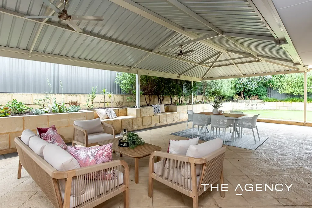 Padbury 4房  A Fresh Take on Family Living!