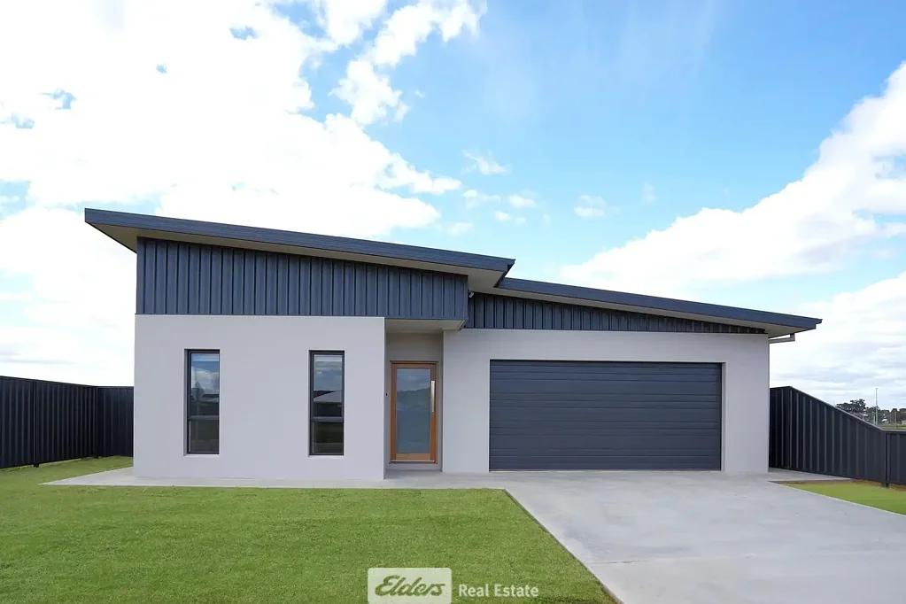 72 Piper Circuit, Griffith, NSW 2680